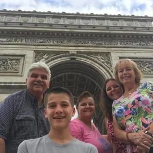 Meet your Posher, Carolyn-will